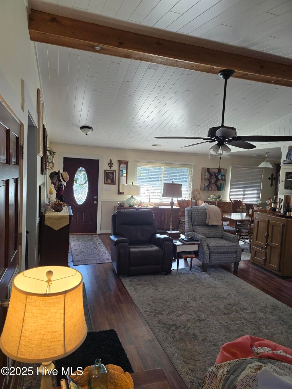 Photo of 105 Captains Cove, New Bern, NC 28562 (MLS # 100539639)