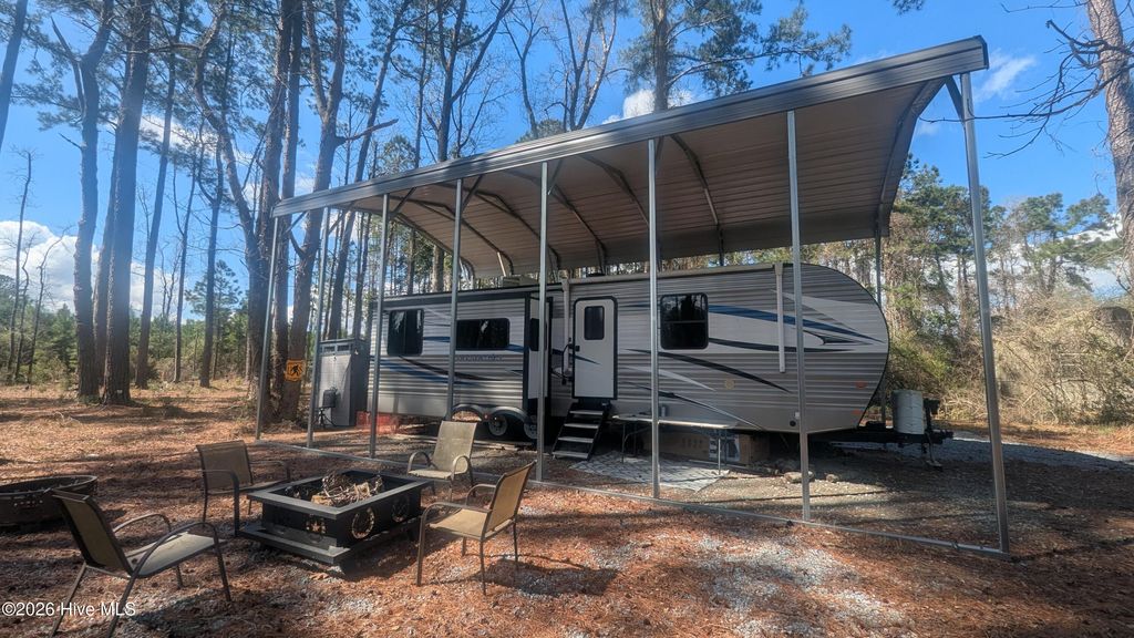 Photo of 1540 Upper Neck Road, Bayboro, NC 28515 (MLS # 100559127)