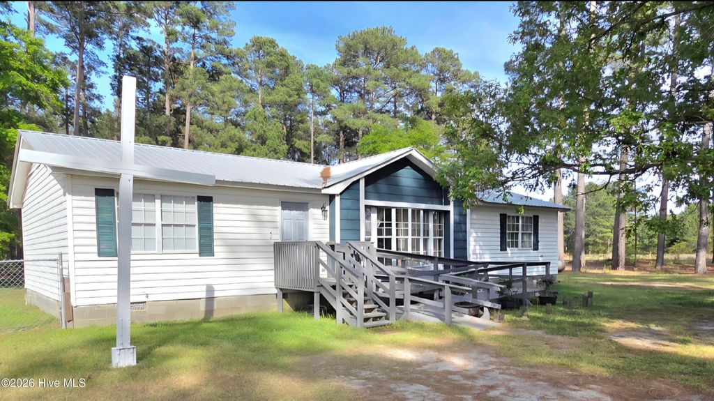 Photo of 5841 Crestline Road, Laurinburg, NC 28352 (MLS # 100565844)