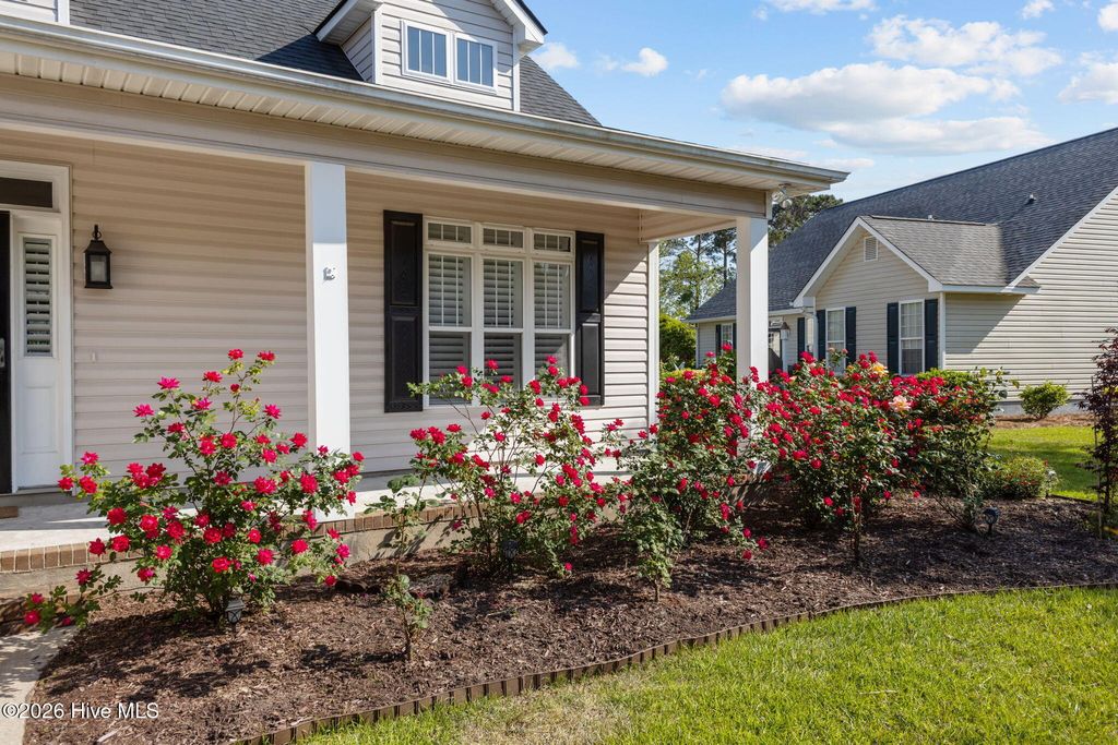 Photo of 112 Carefree Lane, Morehead City, NC 28557 (MLS # 100569887)