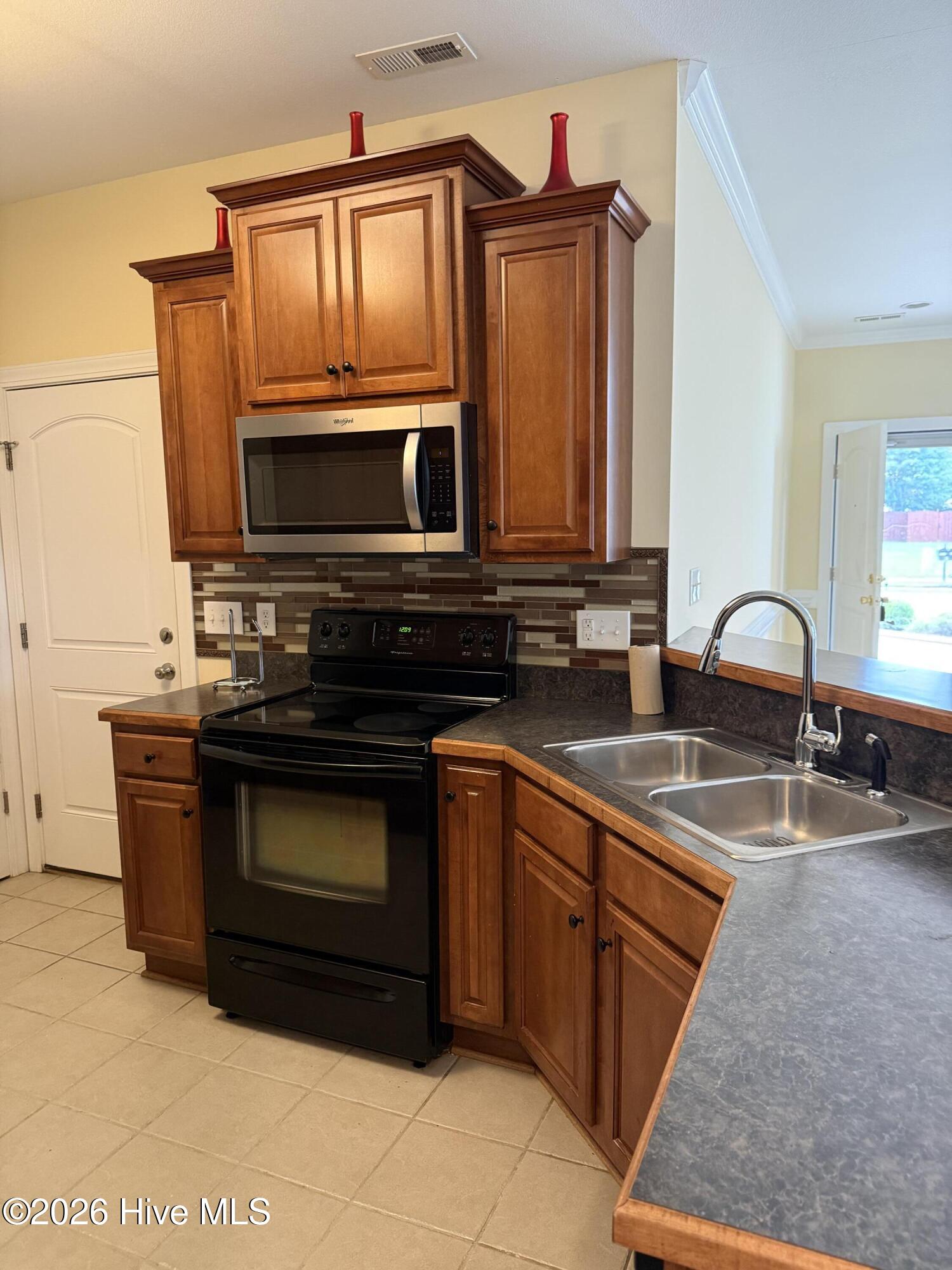 2060 Cambria Drive A