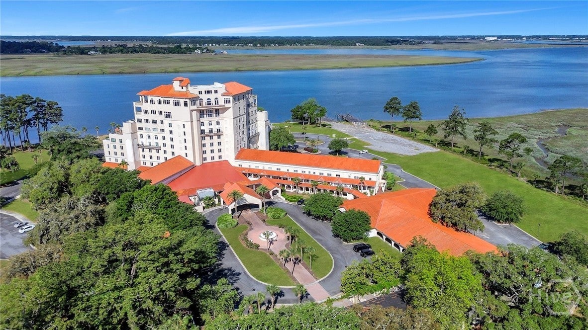 700 Wilmington Island Road 403