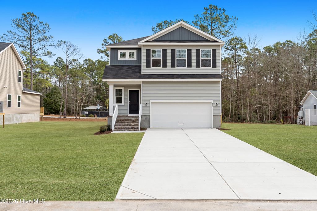 Photo of 906 Lanyard Lane, New Bern, NC 28560 (MLS # 100546680)