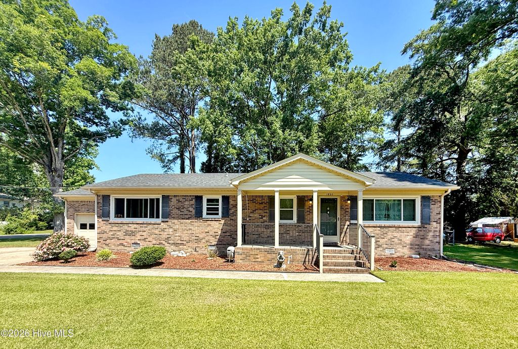 Photo of 1820 Providence Road, Elizabeth City, NC 27909 (MLS # 100576528)