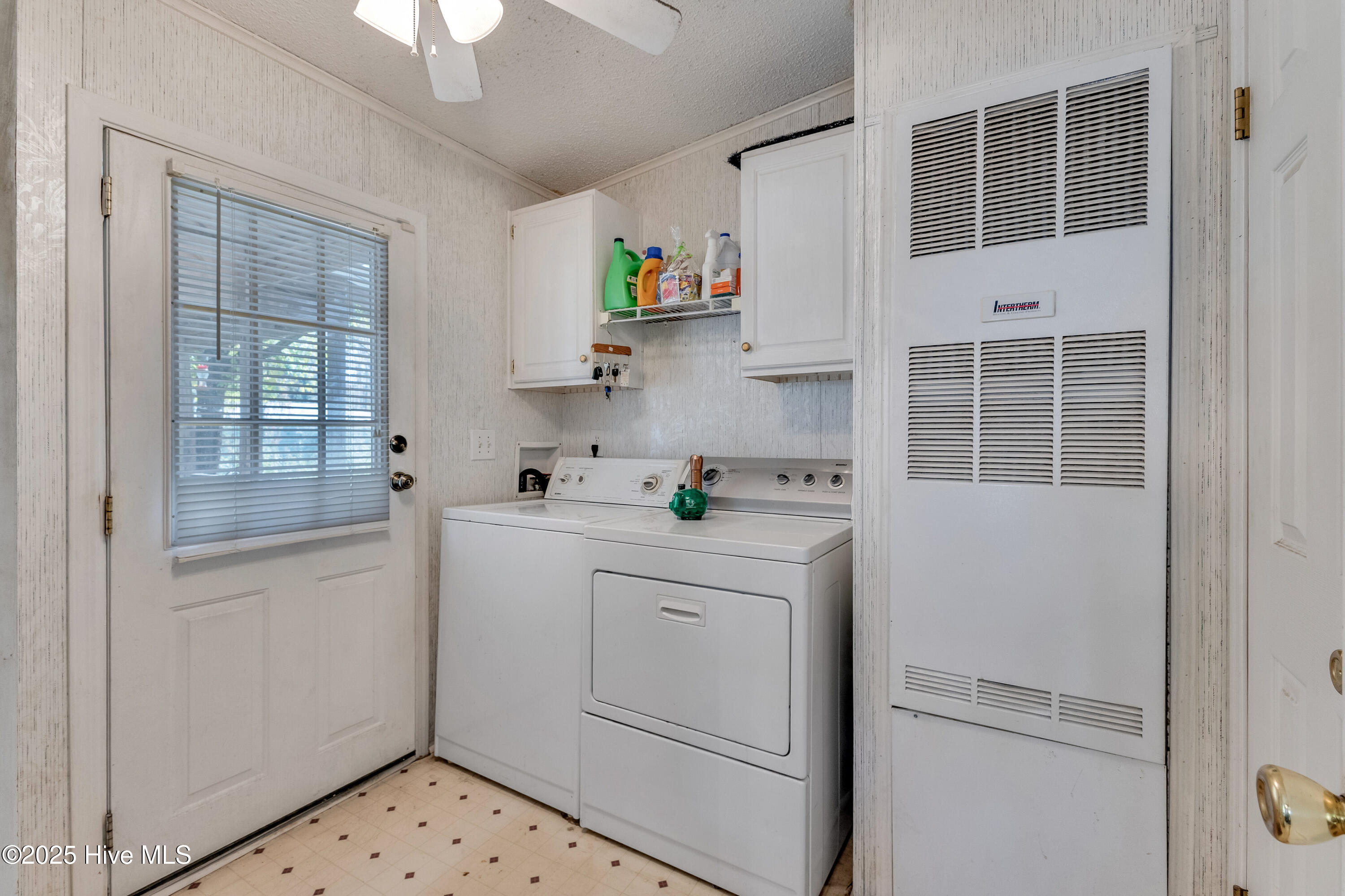 Burgaw, North Carolina 28425, United States, 3 Bedrooms Bedrooms, ,3 BathroomsBathrooms,Residential,Pending,255983