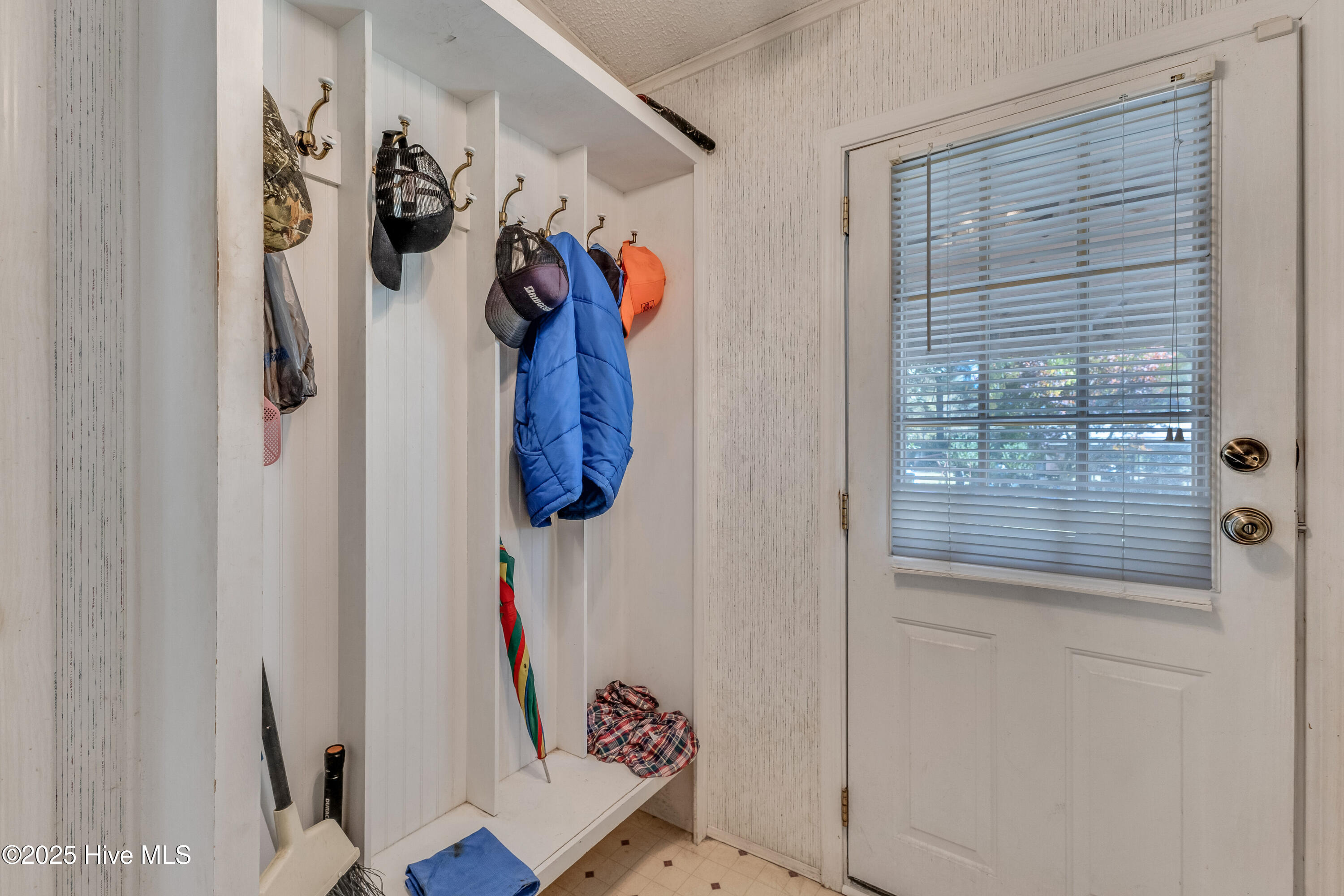 Burgaw, North Carolina 28425, United States, 3 Bedrooms Bedrooms, ,3 BathroomsBathrooms,Residential,Pending,255983