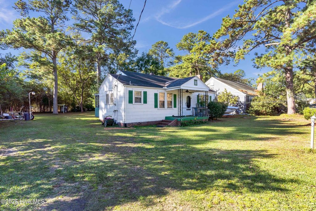 Photo of 4204 Park Avenue, Wilmington, NC 28403 (MLS # 100537631)