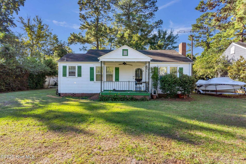 Photo of 4204 Park Avenue, Wilmington, NC 28403 (MLS # 100537631)