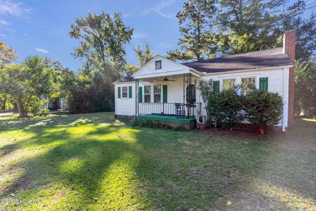 Photo of 4204 Park Avenue, Wilmington, NC 28403 (MLS # 100537631)