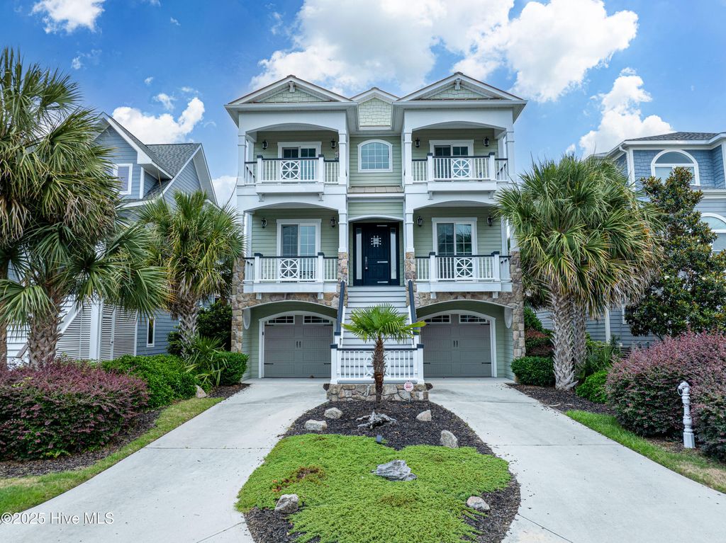 Photo of 2744 Long Bay Drive SE, Southport, NC 28461 (MLS # 100493832)