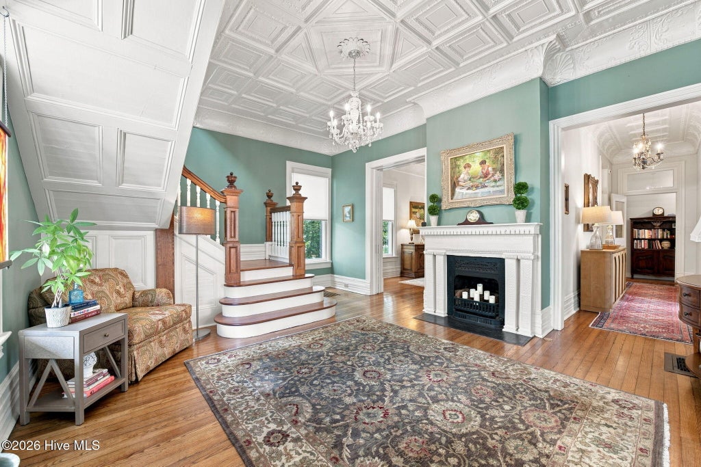 Photo of 512 Middle Street, New Bern, NC 28560 (MLS # 100593015)