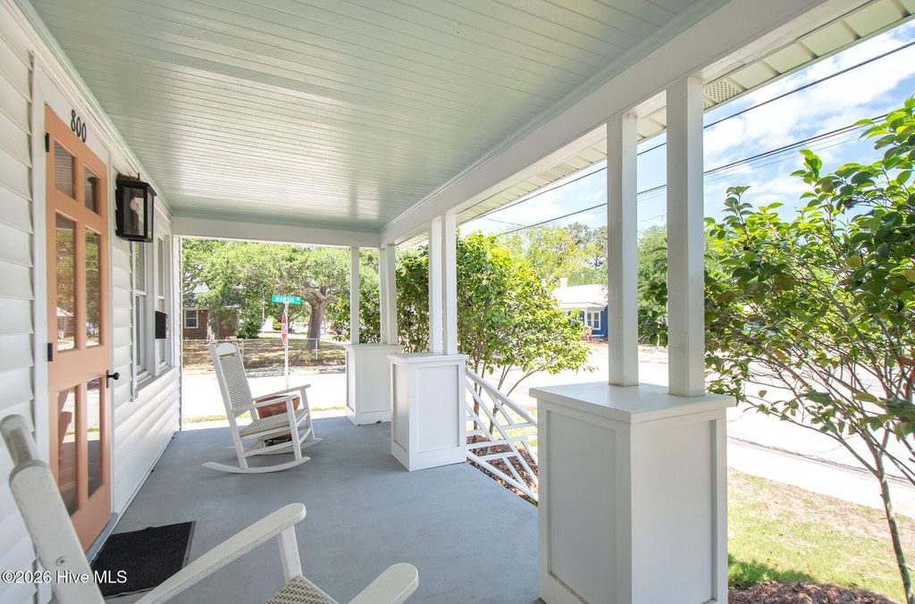 Photo of 800 Mulberry Street, Beaufort, NC 28516 (MLS # 100574765)