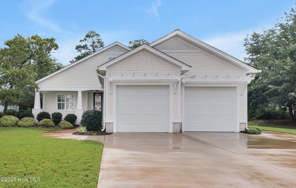 Photo of 1010 Softwind Way, Southport, NC 28461 (MLS # 100524954)