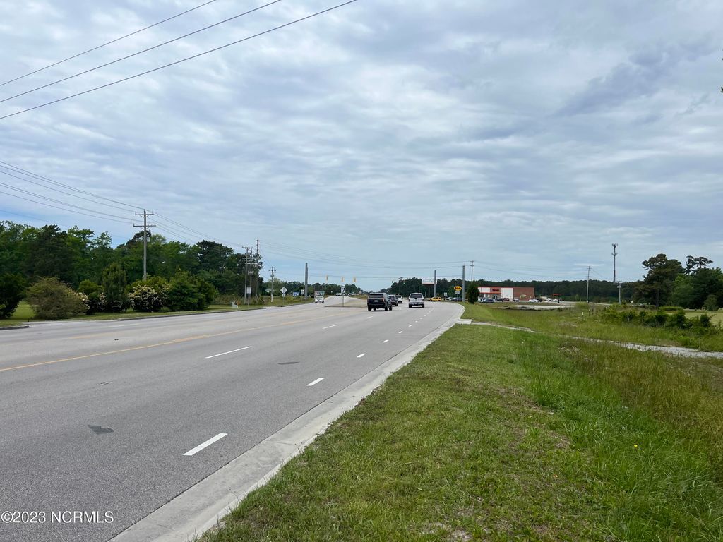 Photo of 1476 W W. Corbett Avenue, Swansboro, NC 28584 (MLS # 100383274)