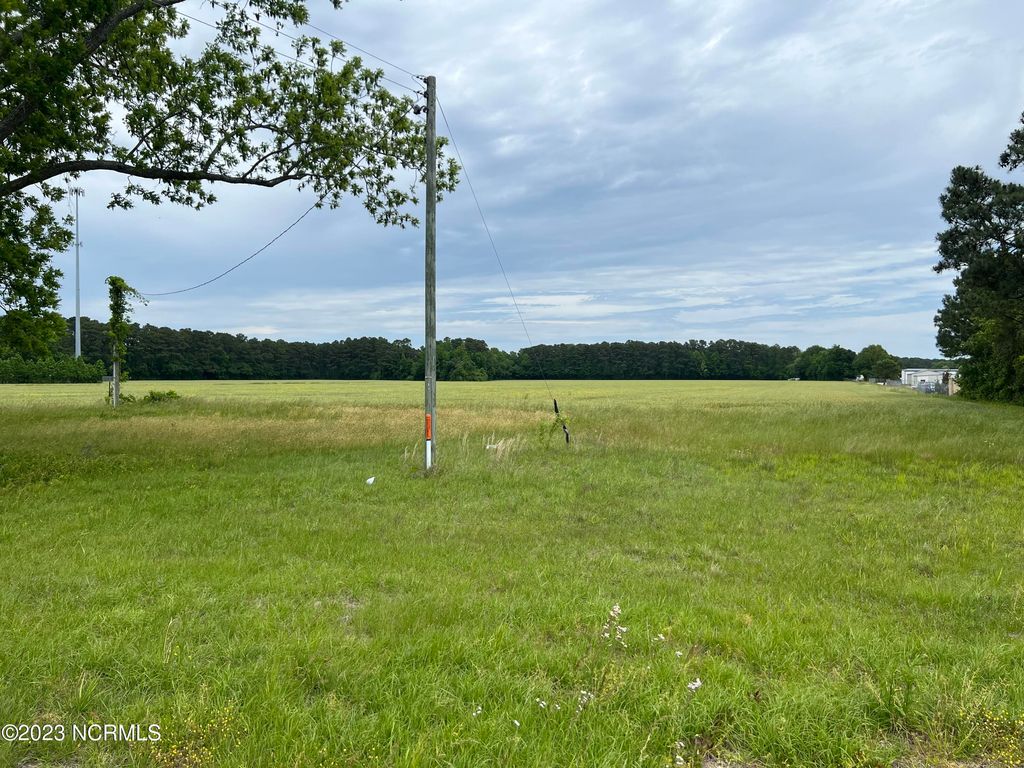 Photo of 1476 W W. Corbett Avenue, Swansboro, NC 28584 (MLS # 100383274)