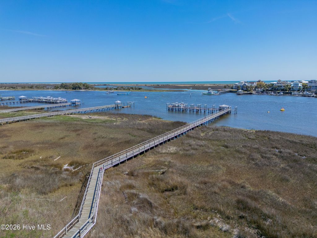 Photo of 913 Saltspray Lane, Wilmington, NC 28409 (MLS # 100563813)