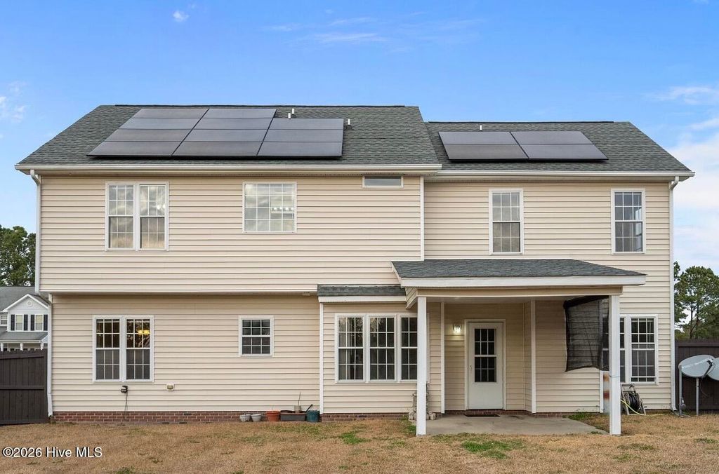 Photo of 208 Chastain Drive, Jacksonville, NC 28546 (MLS # 100562473)