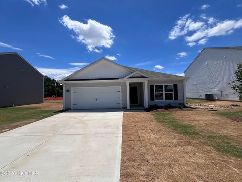 Homes For Sale - 4838 Martha Wynd Way<br/> Farmville, NC 27828