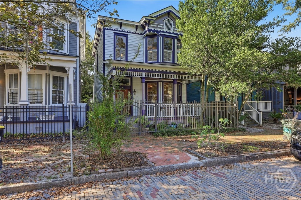 Photo of 209 W 38th Street, Savannah, GA 31401 (MLS # SA366533)