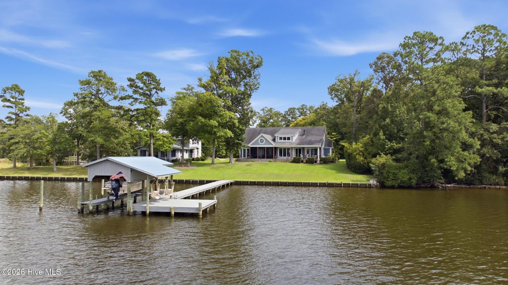 Photo of 165 N Teachs Point Road, Bath, NC 27808 (MLS # 100600540)