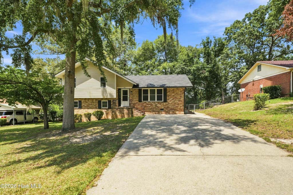 Photo of 1811 N Barton Drive, Augusta, GA 30906 (MLS # 100596960)