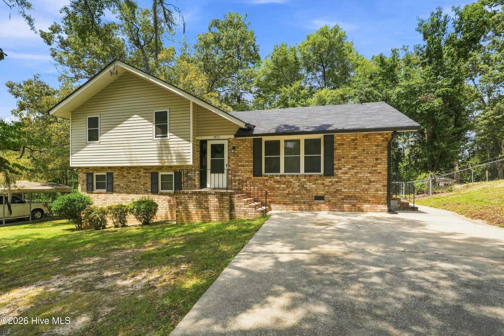 Photo of 1811 N Barton Drive, Augusta, GA 30906 (MLS # 100596960)