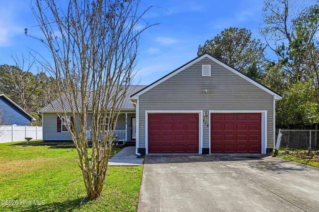 Photo of 715 Stonewall Avenue, Jacksonville, NC 28540 (MLS # 100562162)