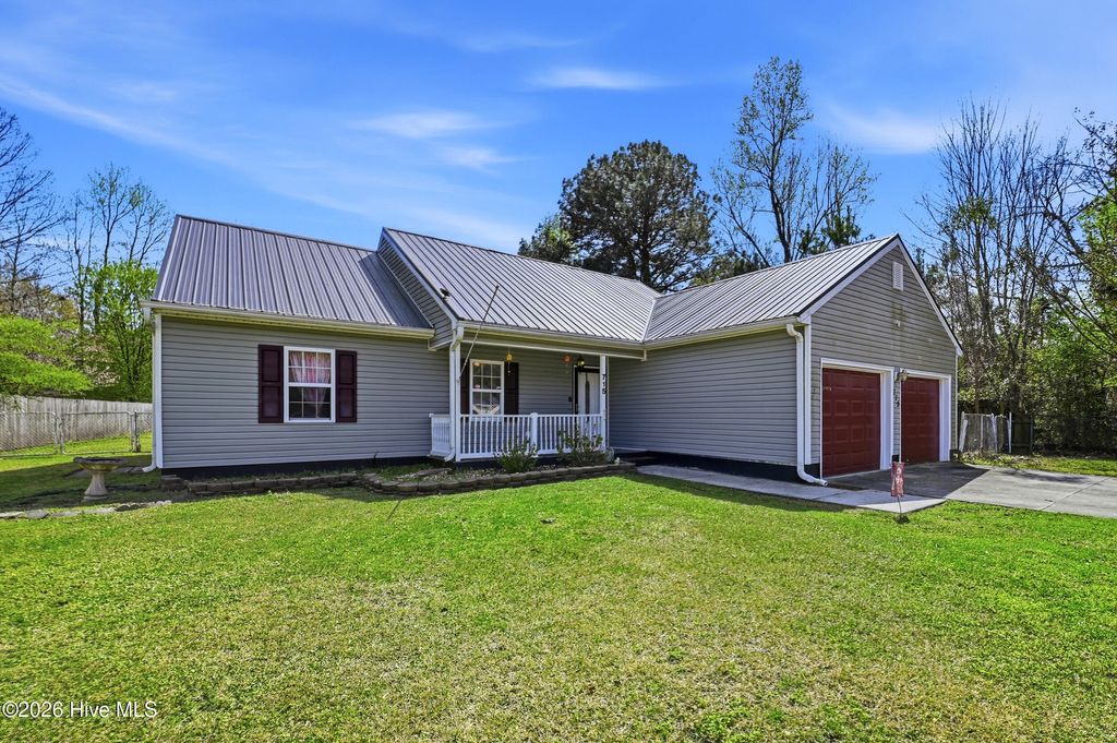 Photo of 715 Stonewall Avenue, Jacksonville, NC 28540 (MLS # 100562162)