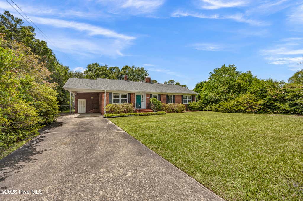 Photo of 3906 Evergreen Drive, Wilmington, NC 28403 (MLS # 100595527)