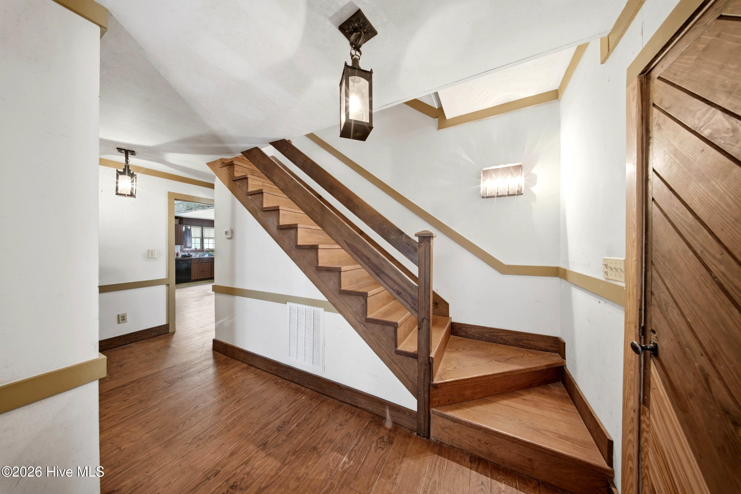 8429 Bald Eagle Lane