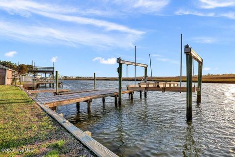 Tiny photo for 3083 3rd Street, Surf City, NC 28445 (MLS # 100568785)