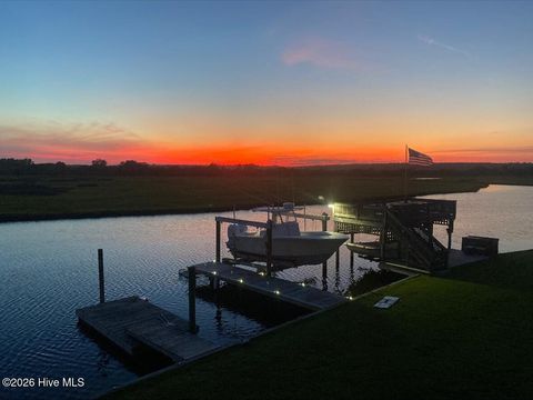 Tiny photo for 3083 3rd Street, Surf City, NC 28445 (MLS # 100568785)