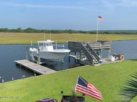 Tiny photo for 3083 3rd Street, Surf City, NC 28445 (MLS # 100568785)