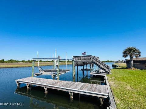 Tiny photo for 3083 3rd Street, Surf City, NC 28445 (MLS # 100568785)