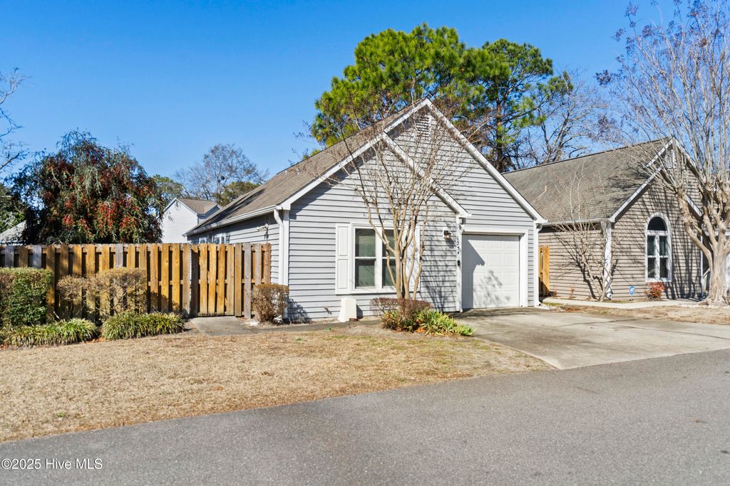 Photo of 1234 Shipyard Boulevard, Wilmington, NC 28412 (MLS # 100487076)