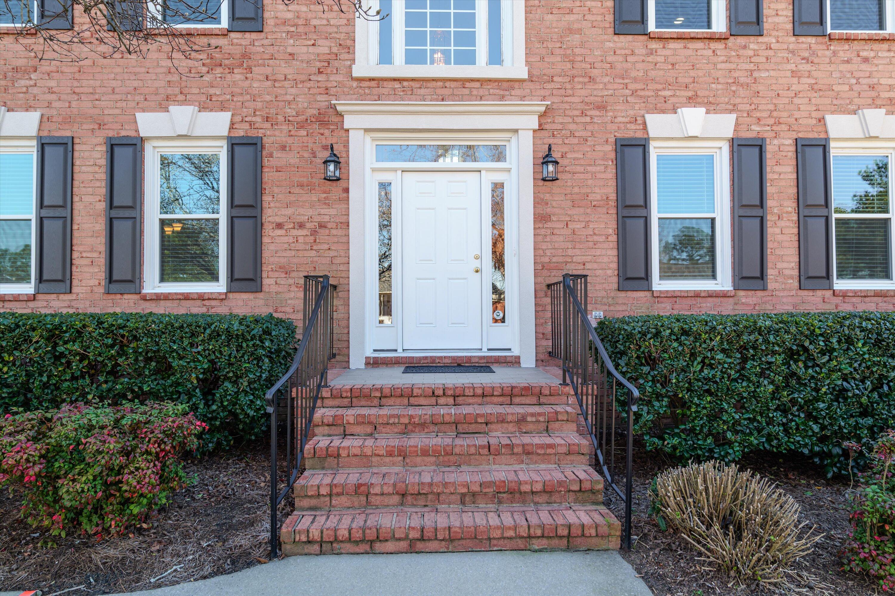 4484 Woodberry Court