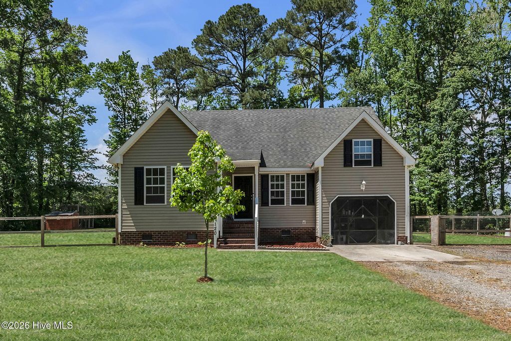 Photo of 120 Longhorn Drive, Moyock, NC 27958 (MLS # 100574872)