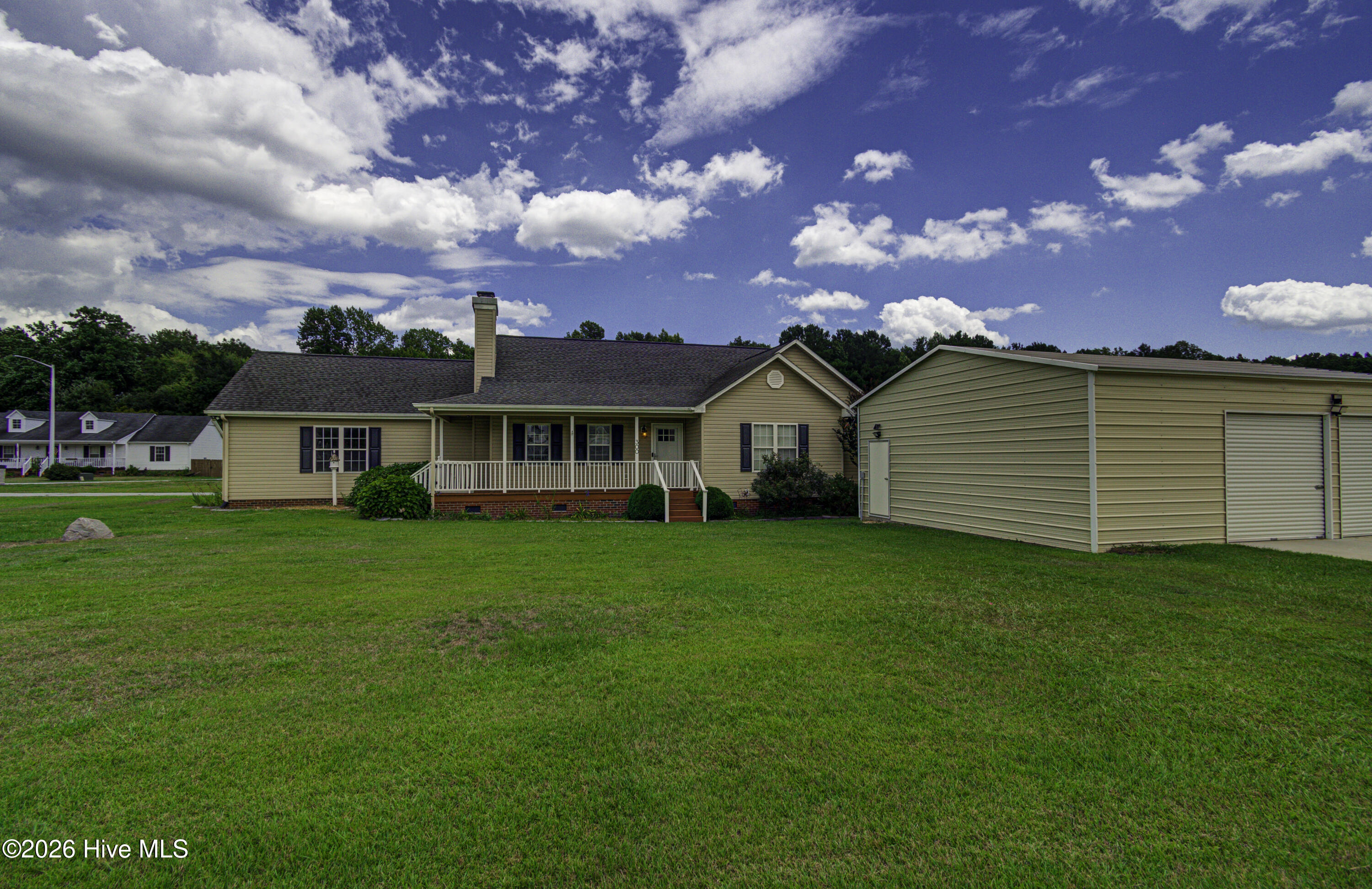 300 Crest Place