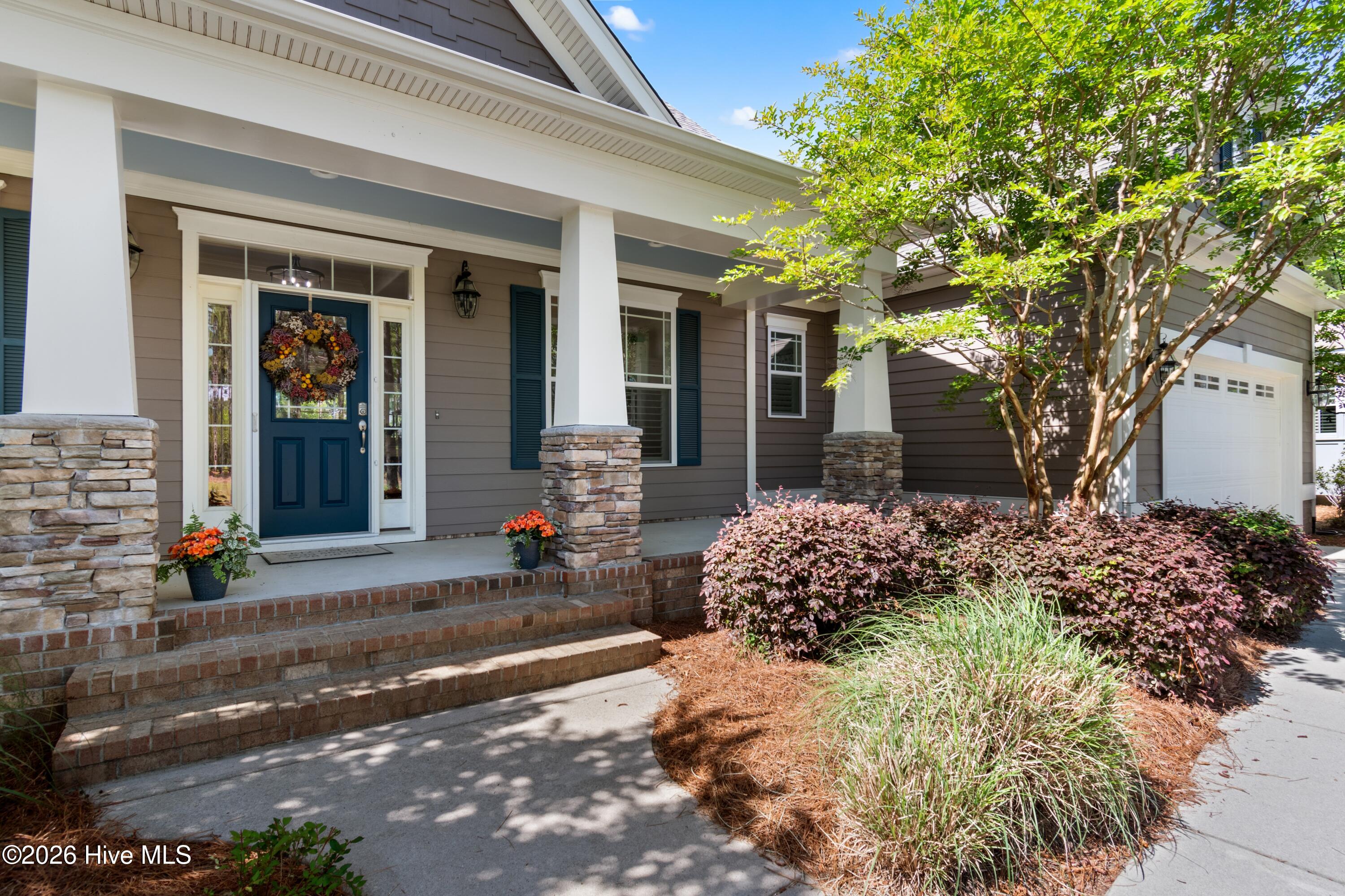 2738 Oak Forest Drive