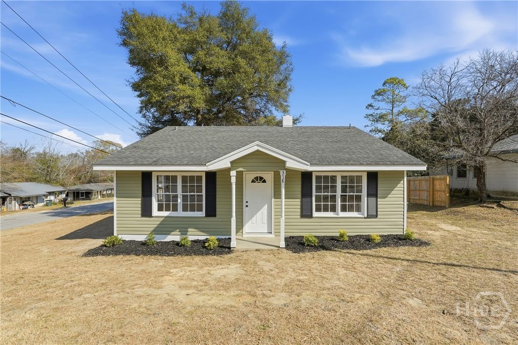 Photo of 318 Peachtree Circle Cir, Sylvania, GA 30467 (MLS # SA348896)