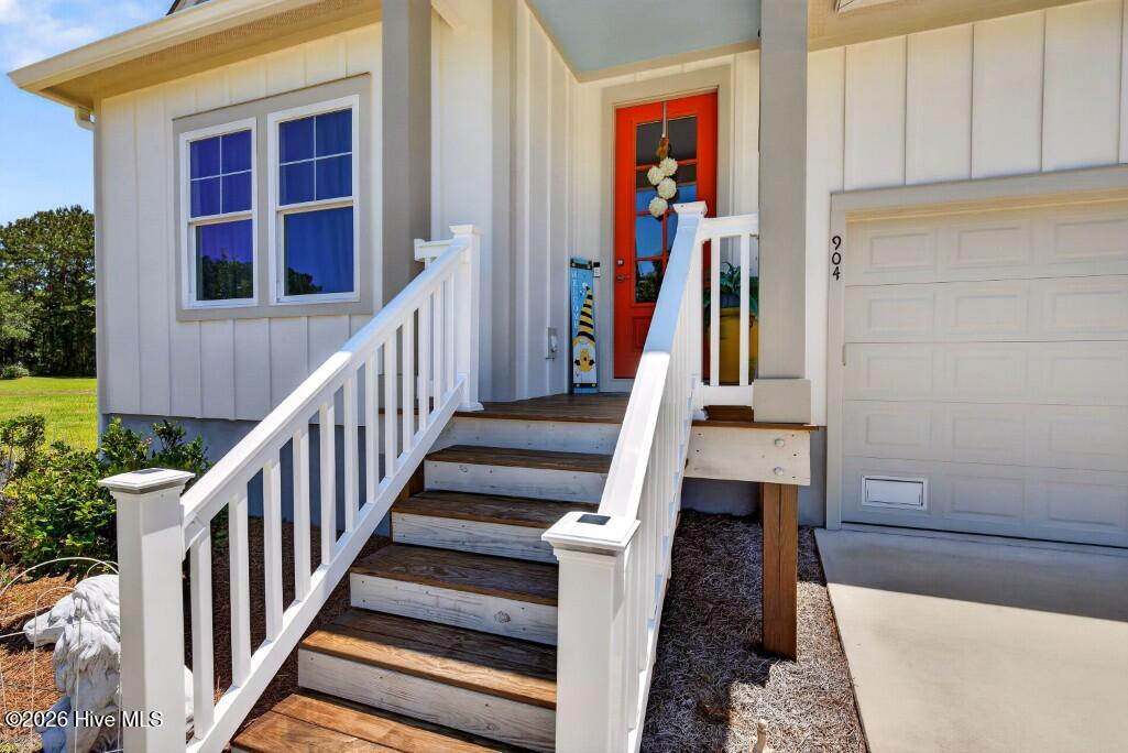 904 Sea Holly Court