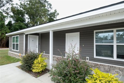 Multifamily For Sale - 36 SW Pine Street<br/> Long County, Ludowici, GA 31316