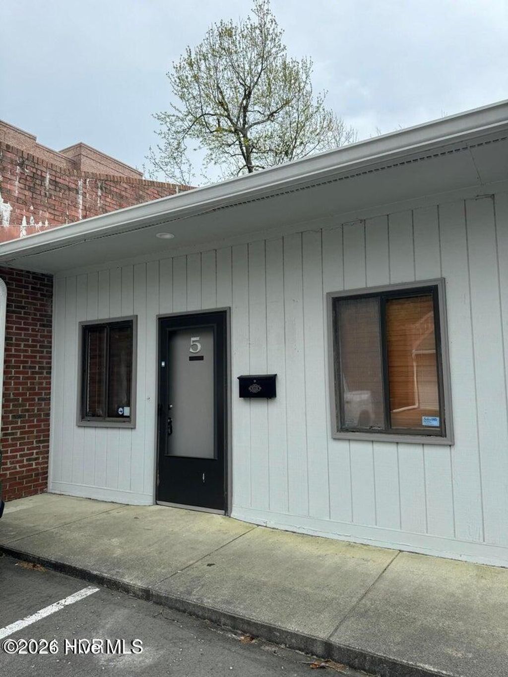 Photo of 102 Old Eastwood Road #C5, Wilmington, NC 28403 (MLS # 100554026)