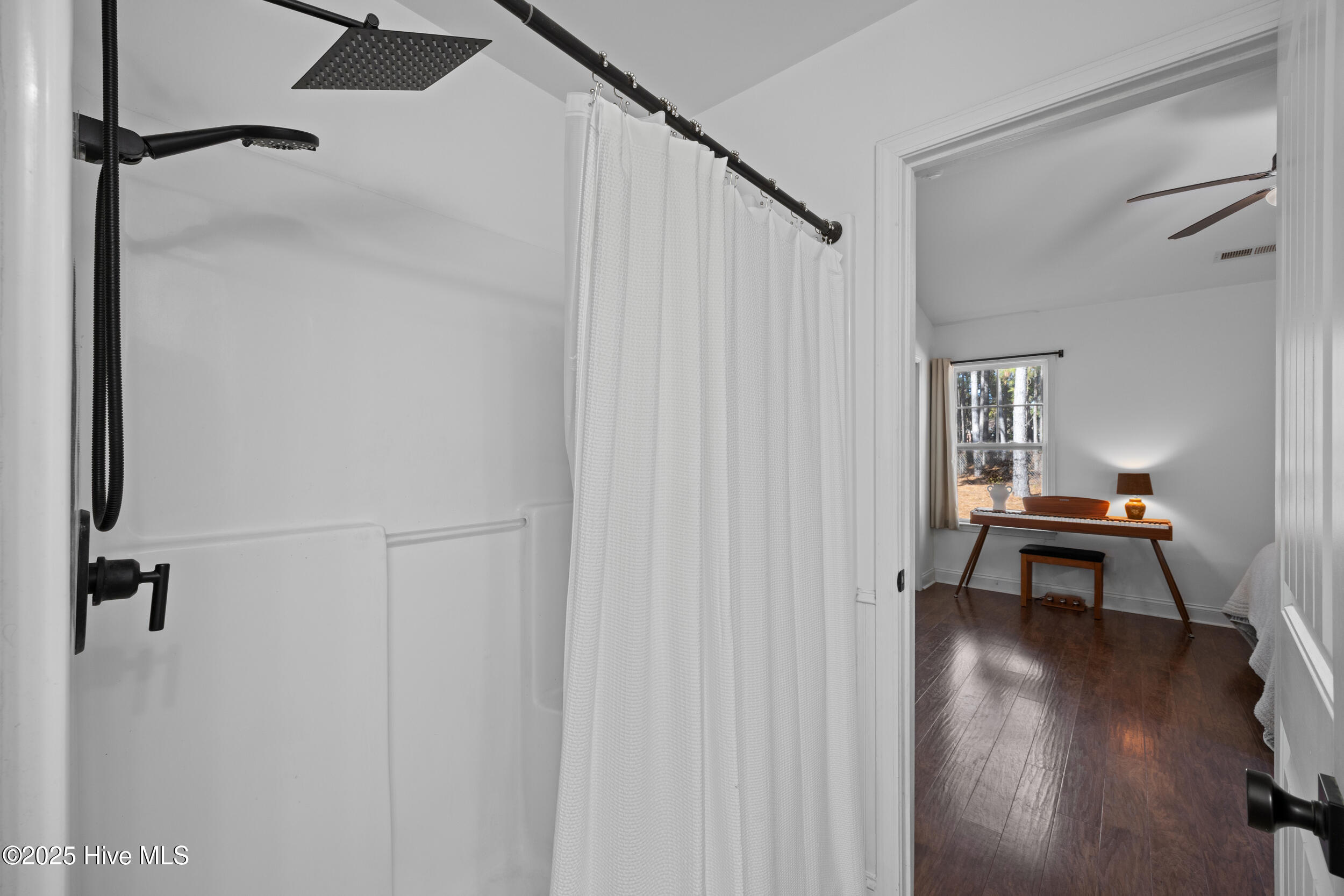 Leland, North Carolina 28451, United States, 3 Bedrooms Bedrooms, ,2 BathroomsBathrooms,Residential,Active,257122