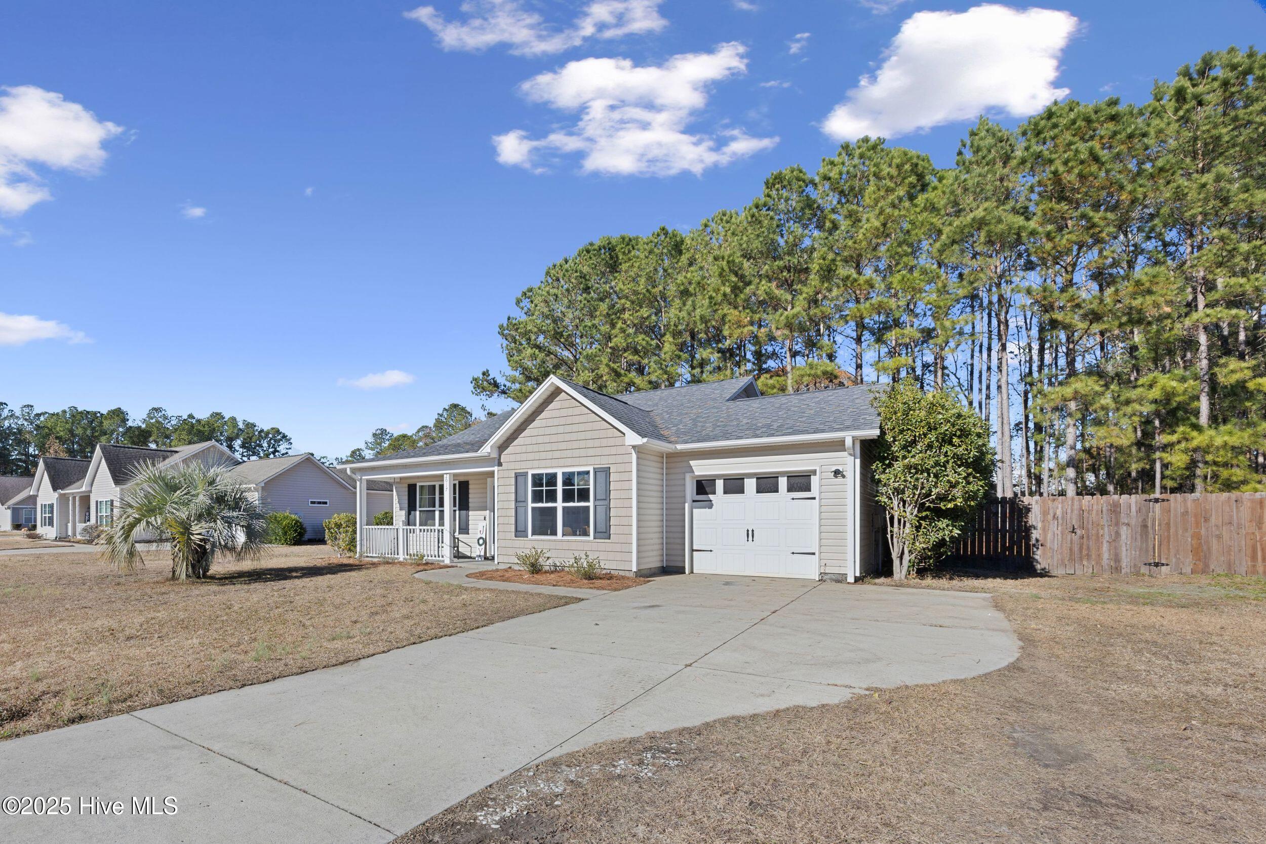 Leland, North Carolina 28451, United States, 3 Bedrooms Bedrooms, ,2 BathroomsBathrooms,Residential,Active,257122
