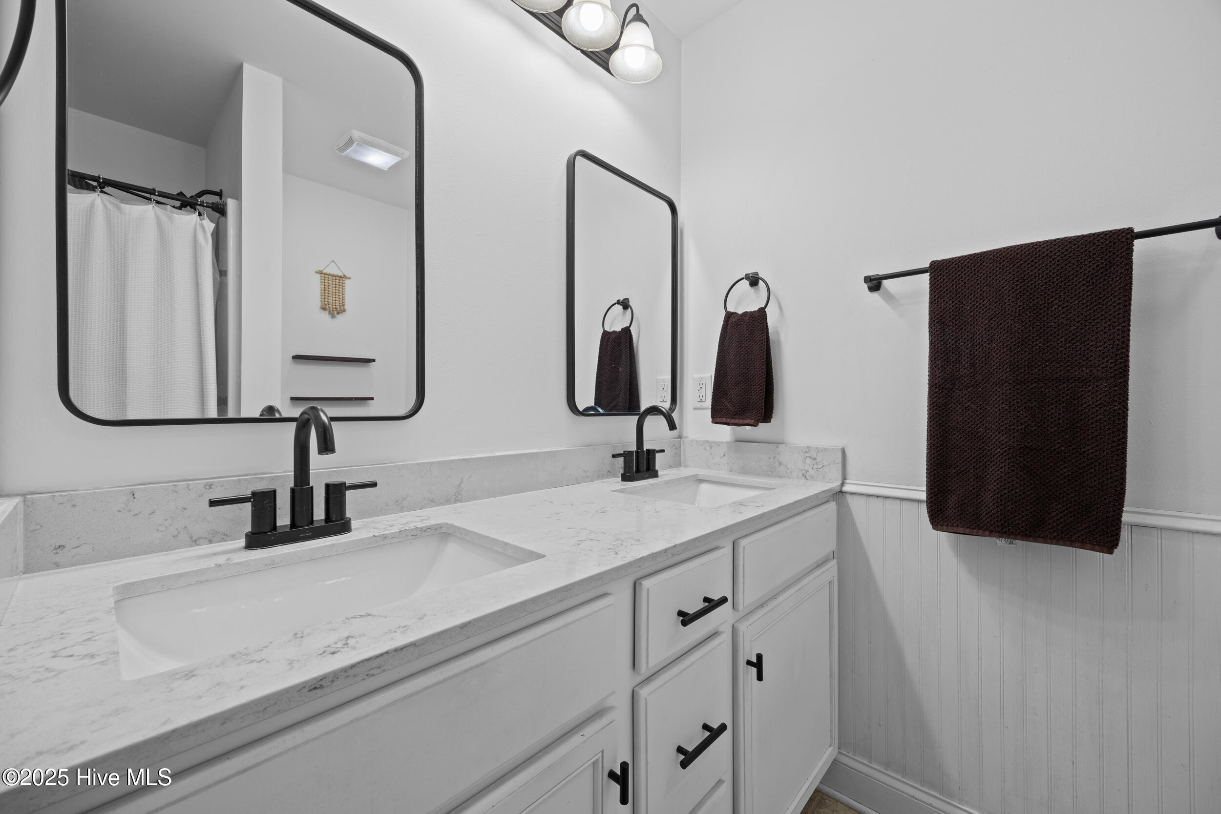 Leland, North Carolina 28451, United States, 3 Bedrooms Bedrooms, ,2 BathroomsBathrooms,Residential,Active,257122