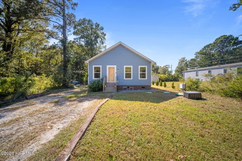 Homes For Sale - 404 Jamaica Drive<br/> Pender County, Hampstead, NC 28443