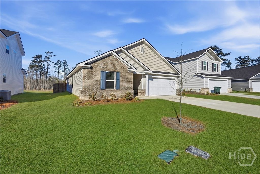 Photo of 28 Flagler Drive, Savannah, GA 31419 (MLS # SA347663)
