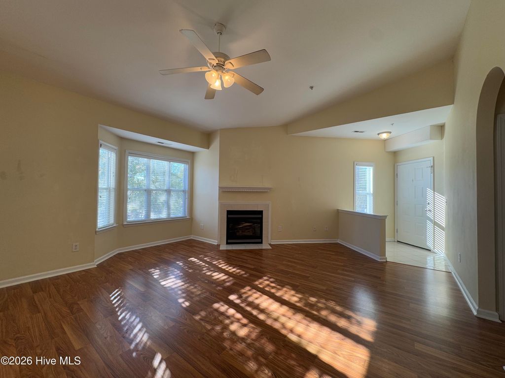 Photo of 211 Fullford Lane #Unit 204, Wilmington, NC 28412 (MLS # 100551595)
