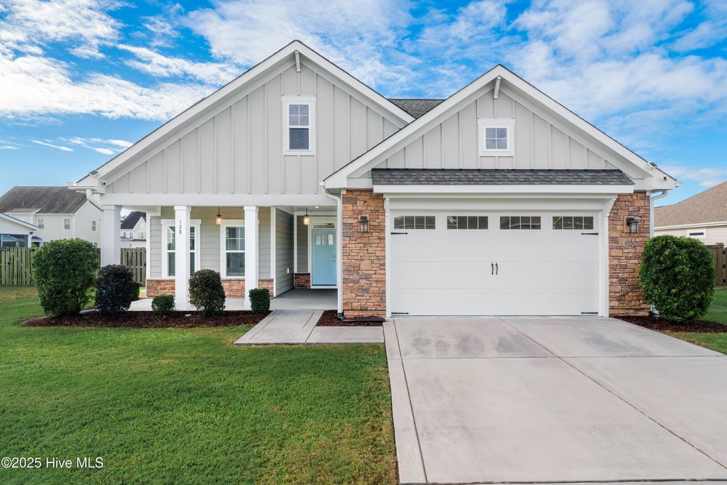 Photo of 128 Bella Port Lane, Wilmington, NC 28412 (MLS # 100536506)